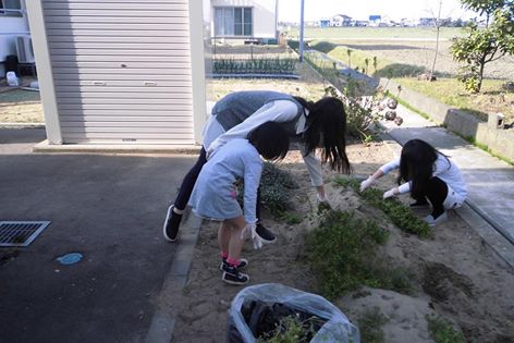 子供たちから心の草むしり！！